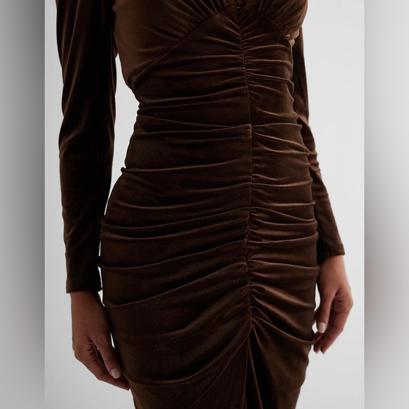 Express Velvet V-Neck Ruched Midi Sheath Dress - Picture 3 of 6